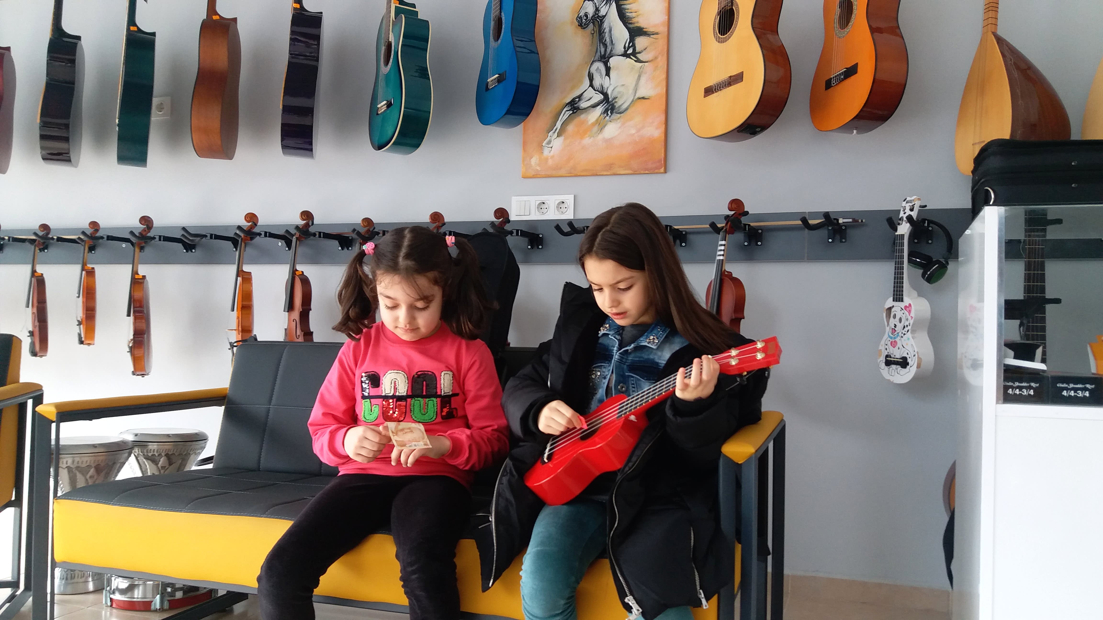 Müzik Aleti Satış Müzik Aleti Satış